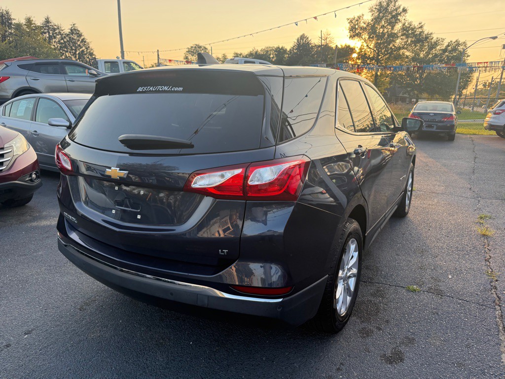 2018 Chevrolet Equinox Image 3
