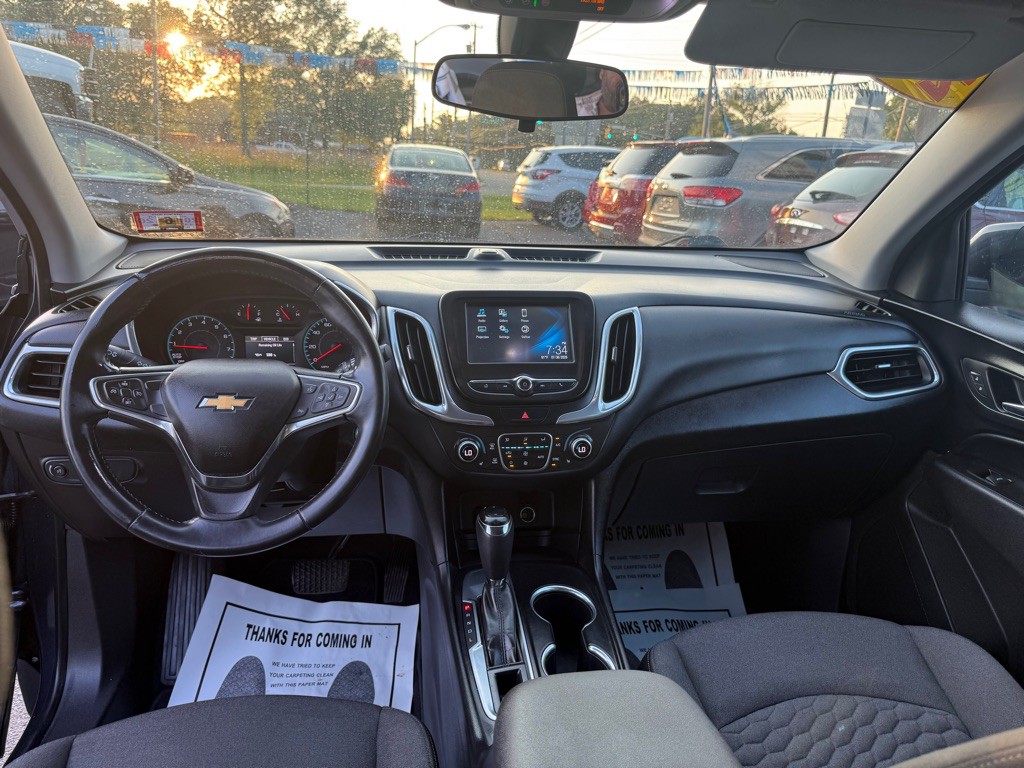 2018 Chevrolet Equinox Image 11