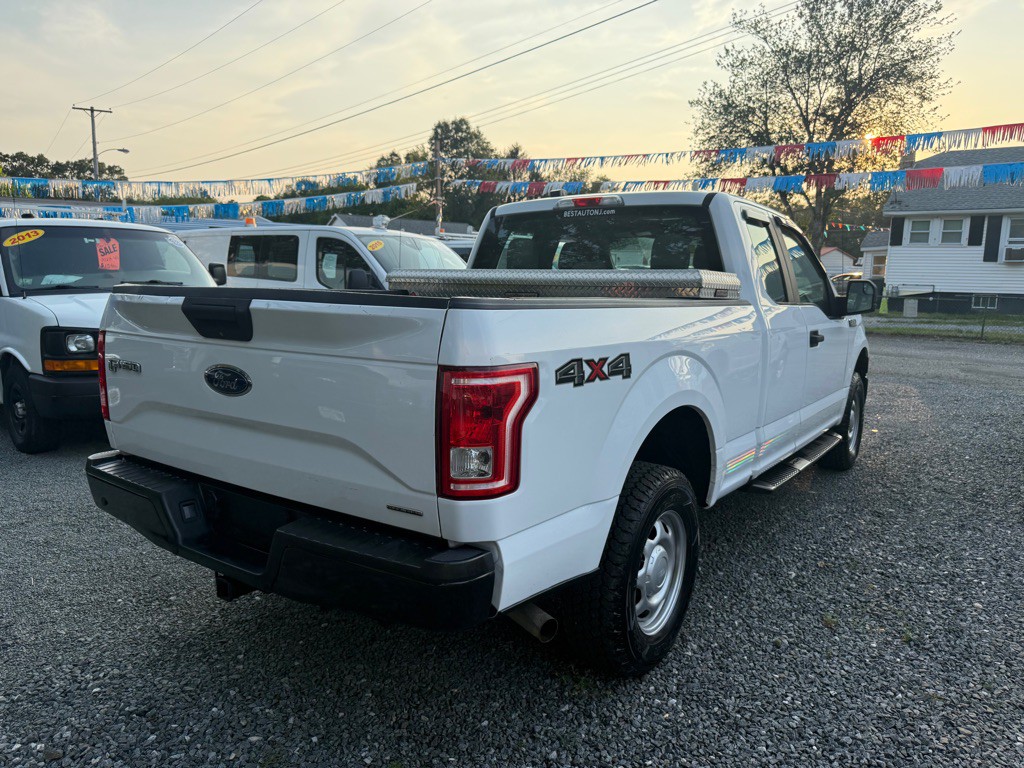 2015 Ford F-150 Image 2