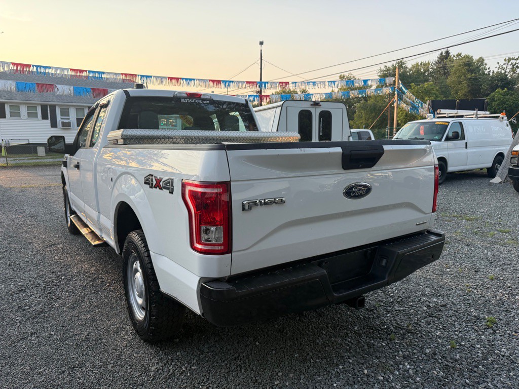 2015 Ford F-150 Image 3