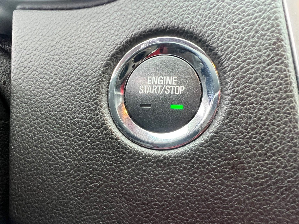 2014 Cadillac SRX Image 16