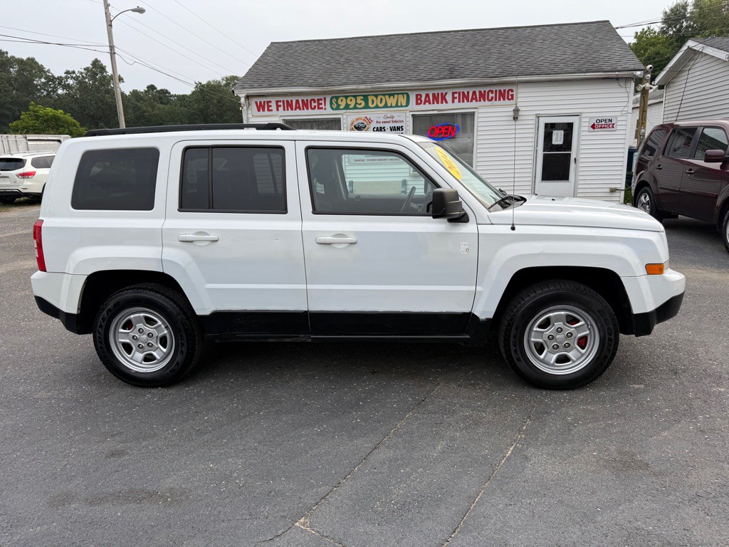2014 Jeep Patriot Image 8