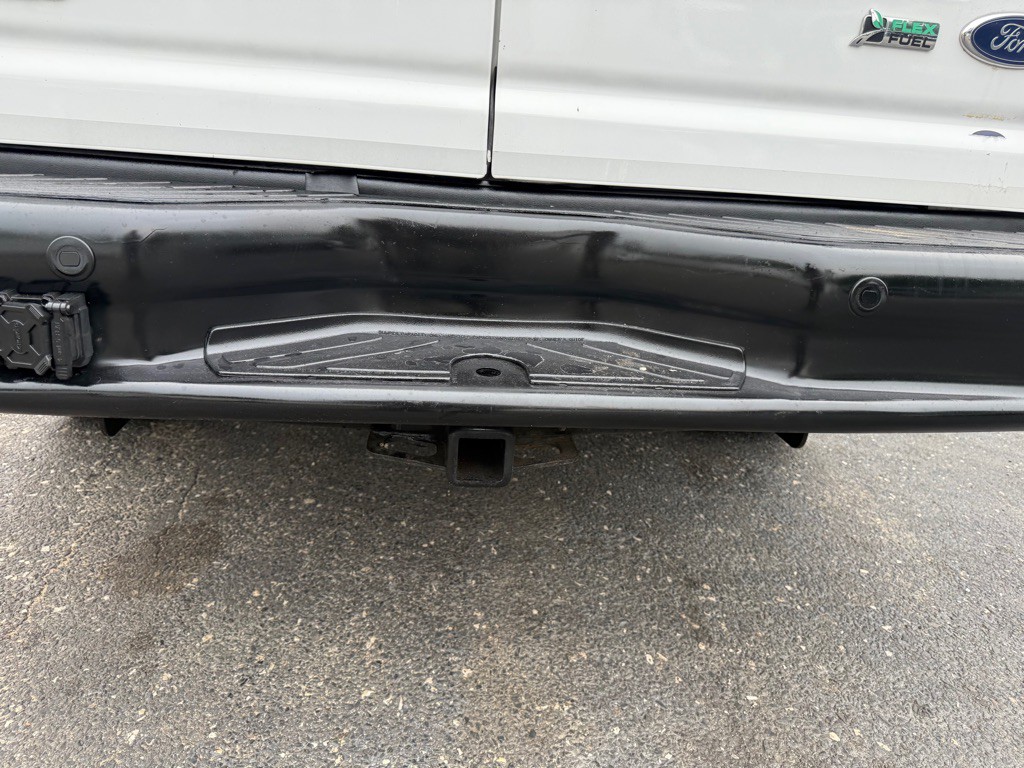 2010 Ford Econoline Image 38