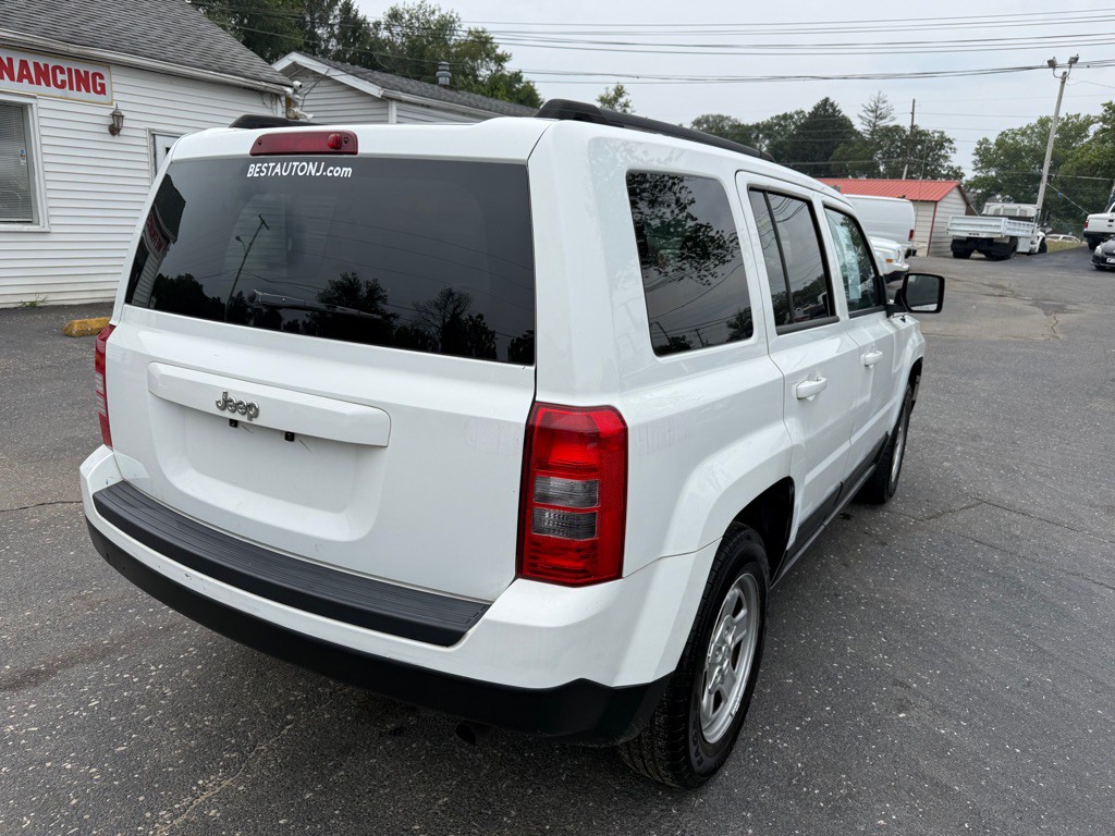 2014 Jeep Patriot Image 4