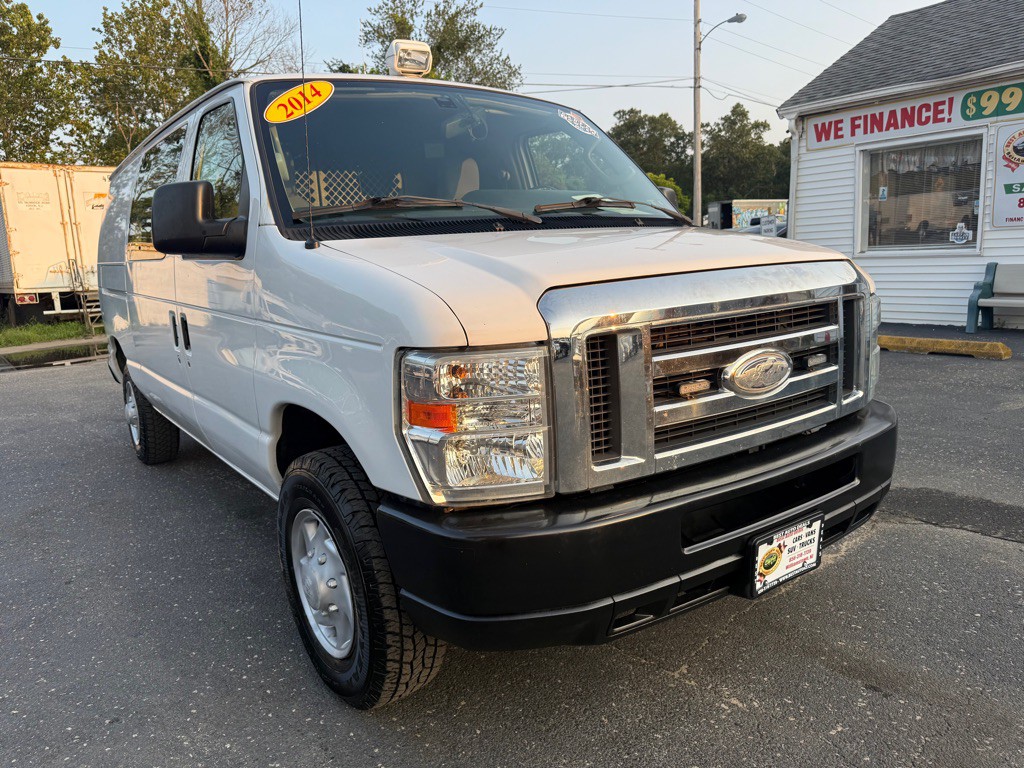 2014 Ford Econoline Image 4