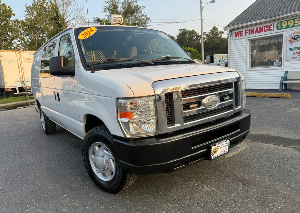 2014 Ford Econoline Image 1