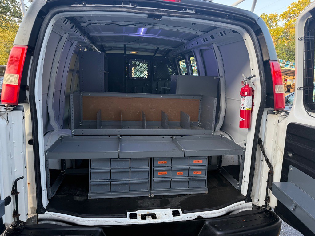 2014 GMC Savana Image 20
