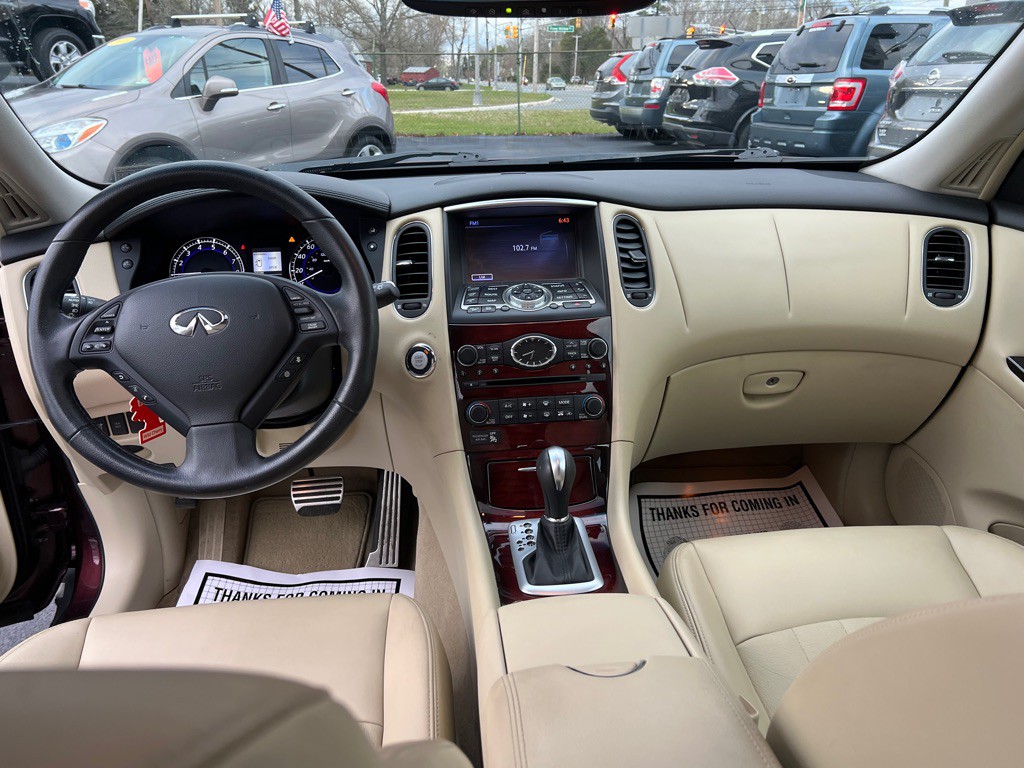 2016 INFINITI QX50 Image 13