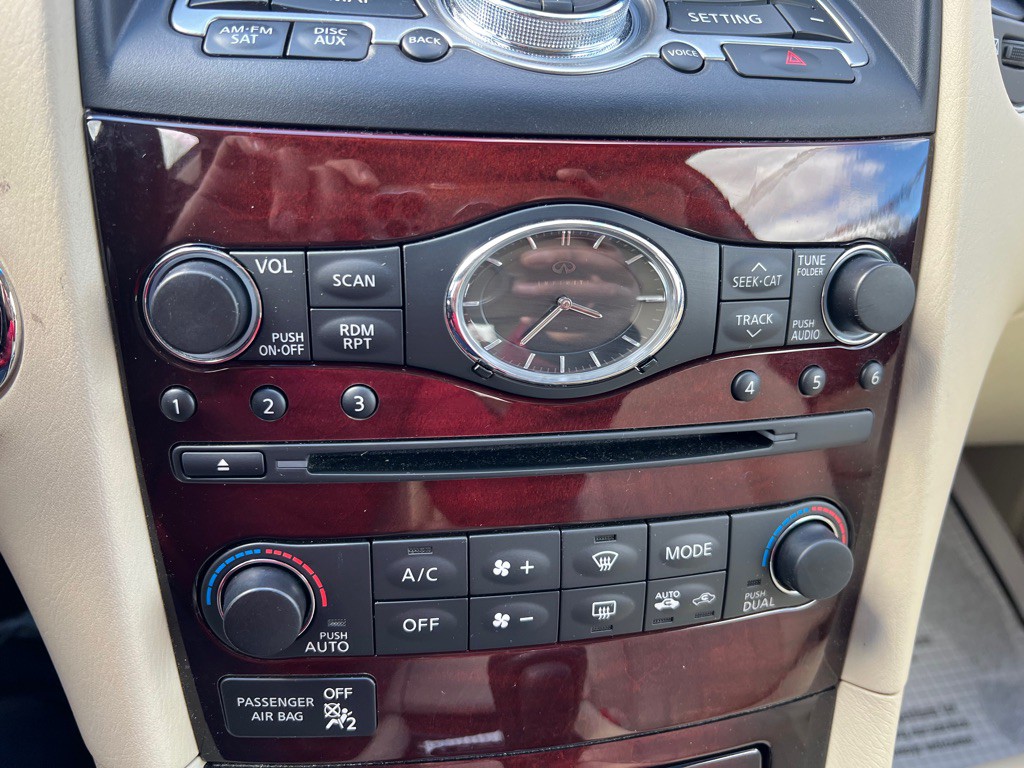 2016 INFINITI QX50 Image 23