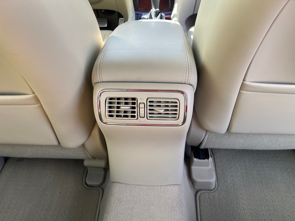 2016 INFINITI QX50 Image 33