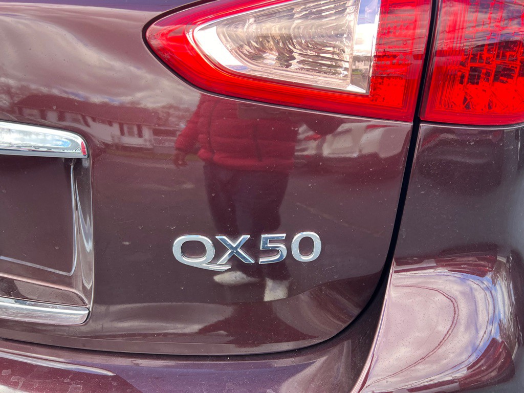 2016 INFINITI QX50 Image 38