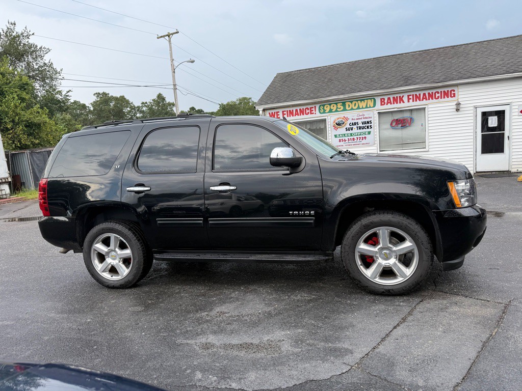 2011 Chevrolet Tahoe Image 8