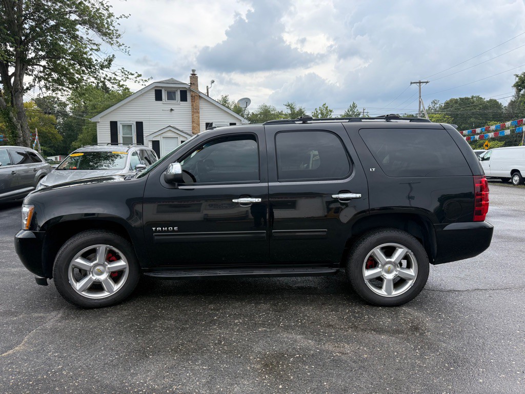 2011 Chevrolet Tahoe Image 9