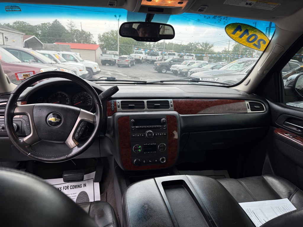 2011 Chevrolet Tahoe Image 15