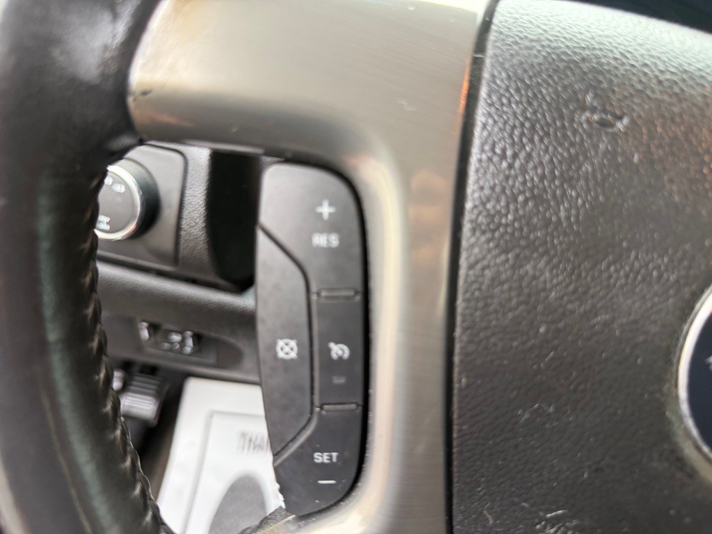 2011 Chevrolet Tahoe Image 27
