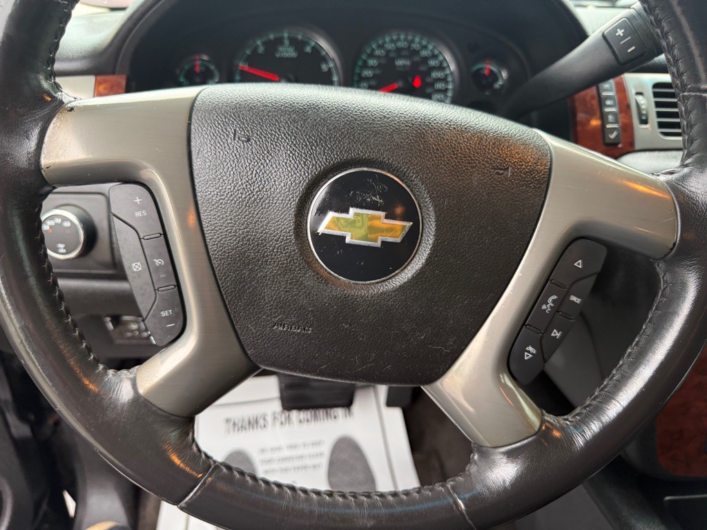 2011 Chevrolet Tahoe Image 29