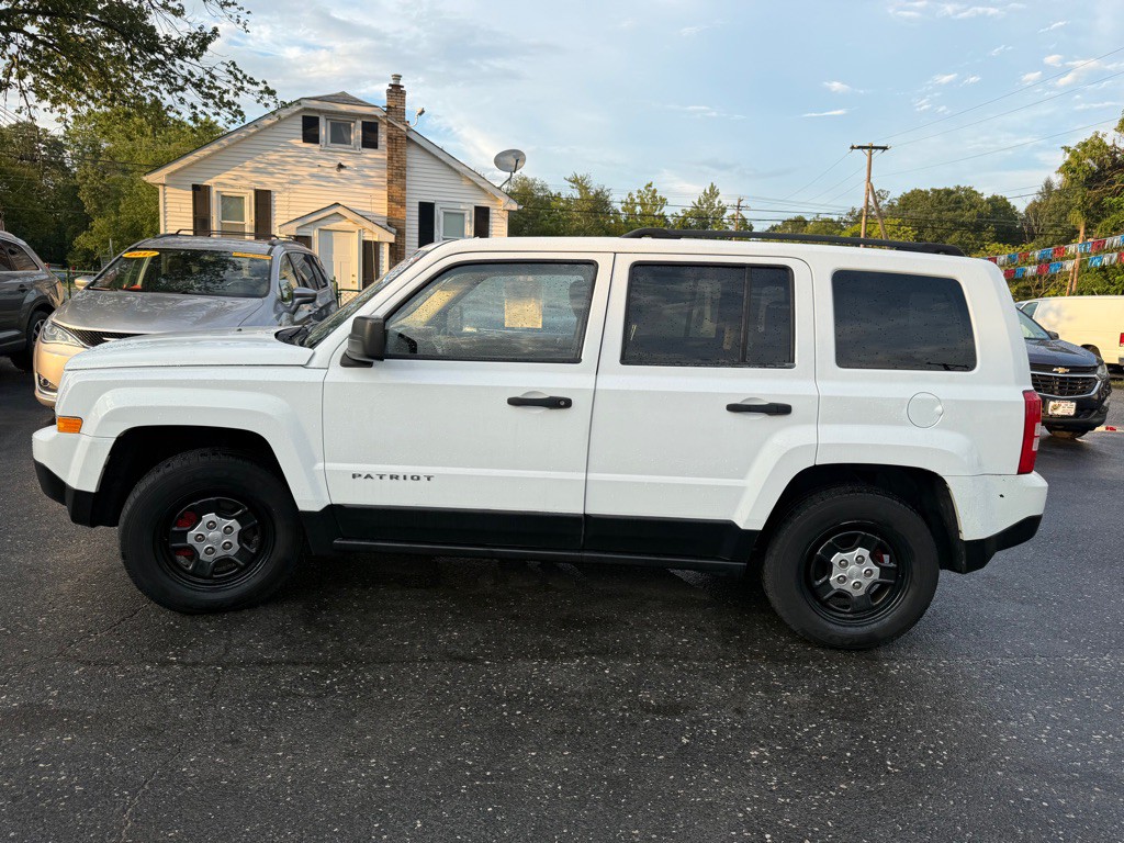 2014 Jeep Patriot Image 9