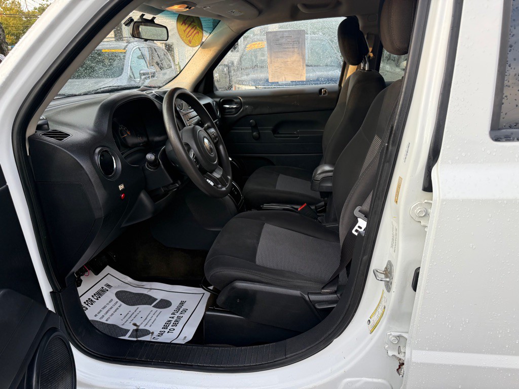 2014 Jeep Patriot Image 11