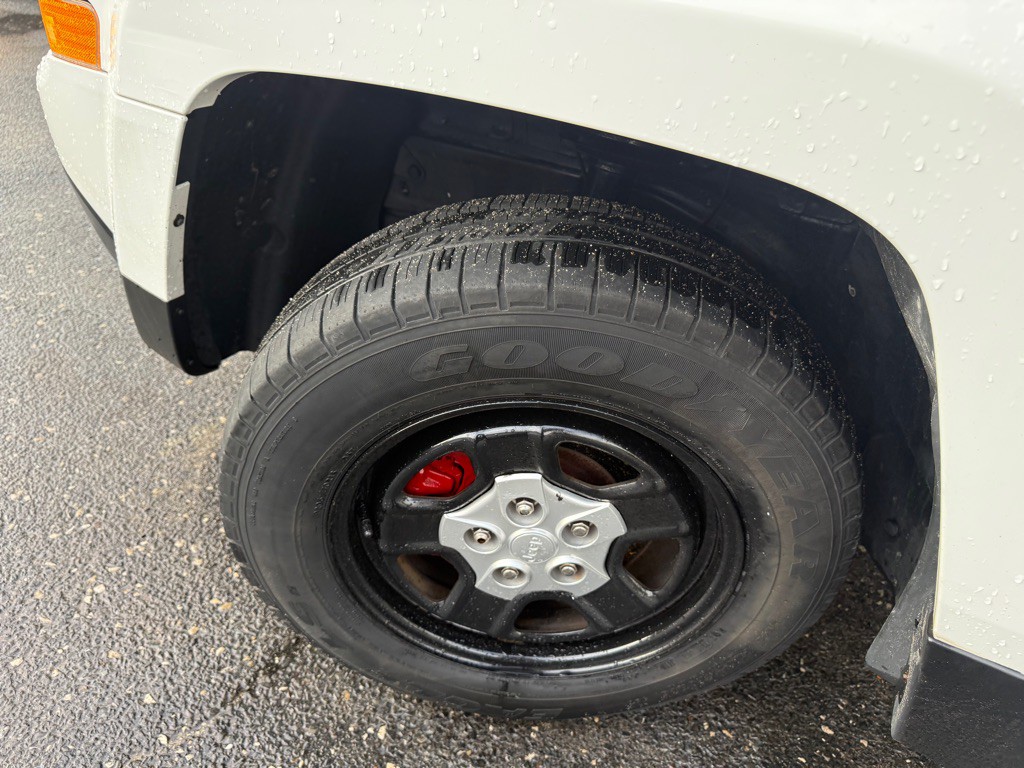 2014 Jeep Patriot Image 24
