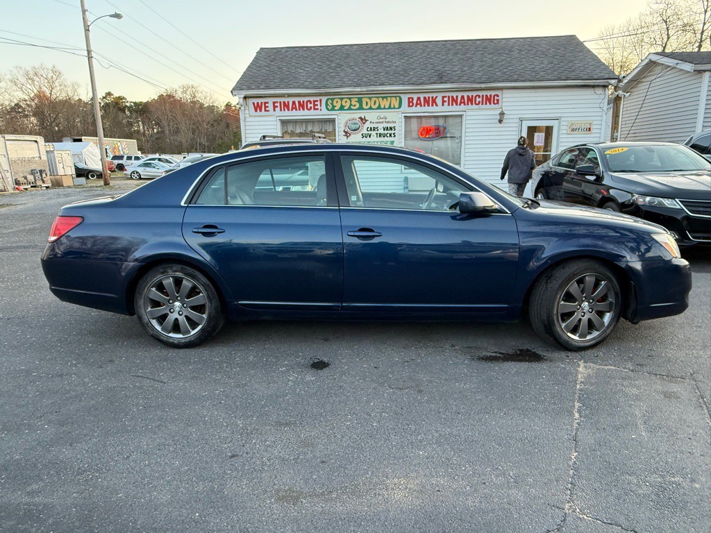 2007 Toyota Avalon Image 8