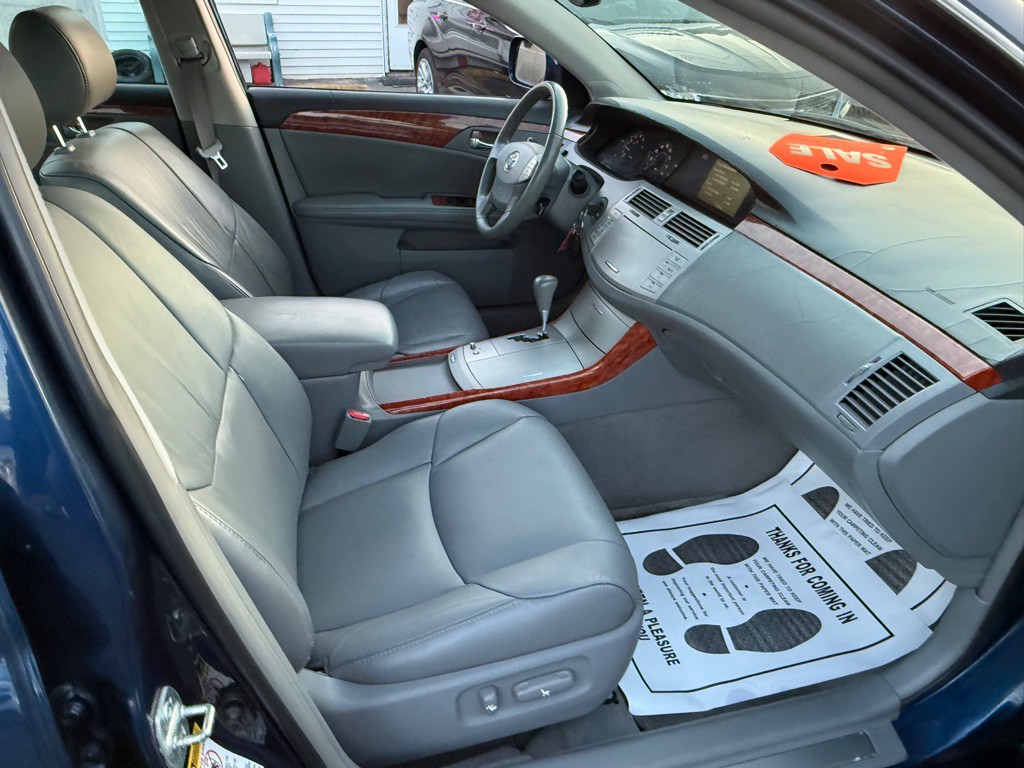 2007 Toyota Avalon Image 20