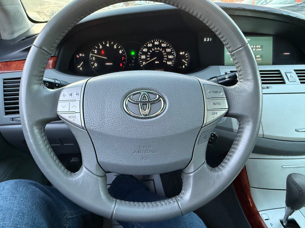 2007 Toyota Avalon Image 23