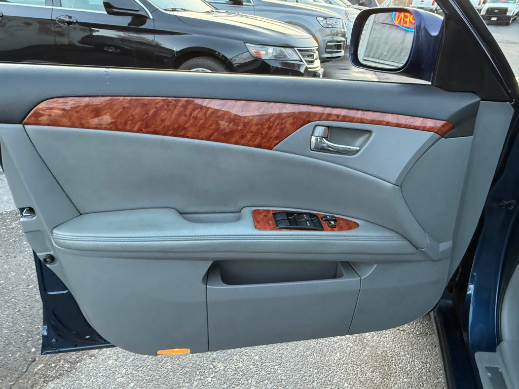 2007 Toyota Avalon Image 30