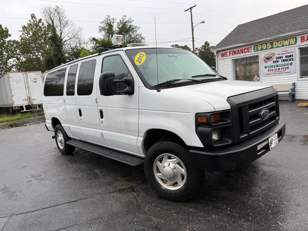2013 Ford Econoline Image 4