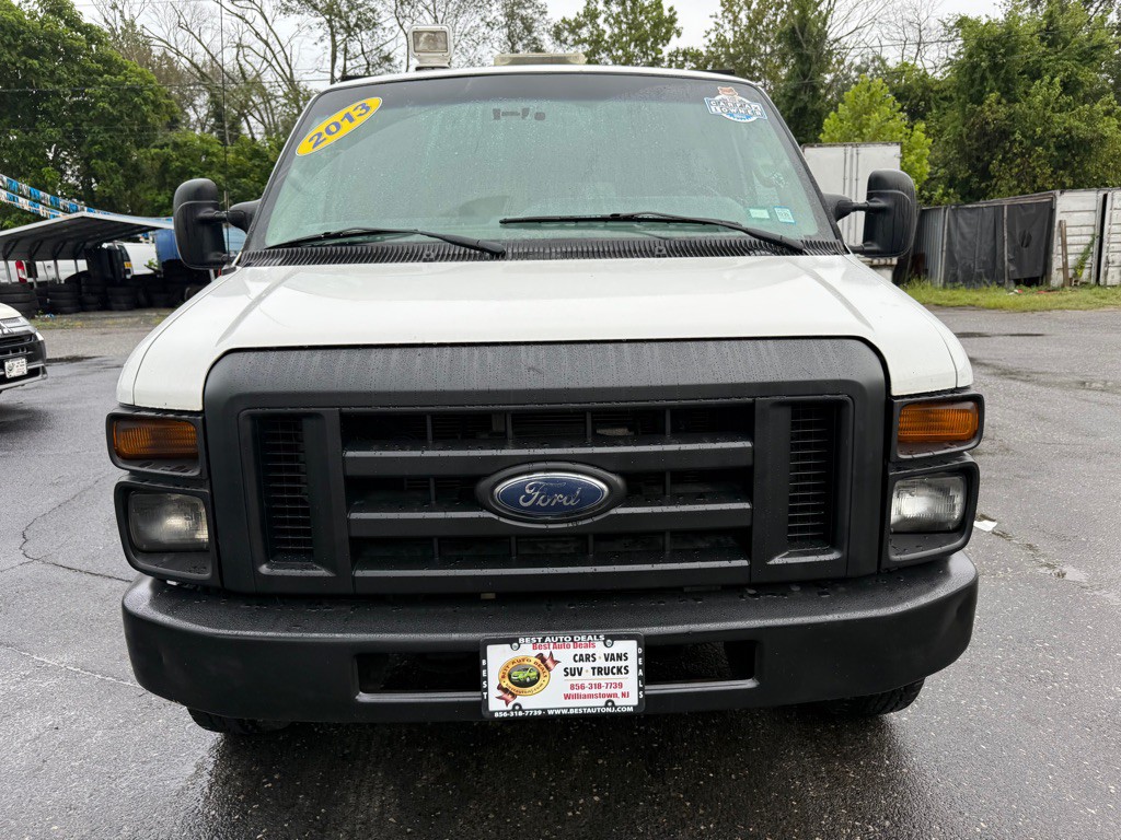 2013 Ford Econoline Image 6