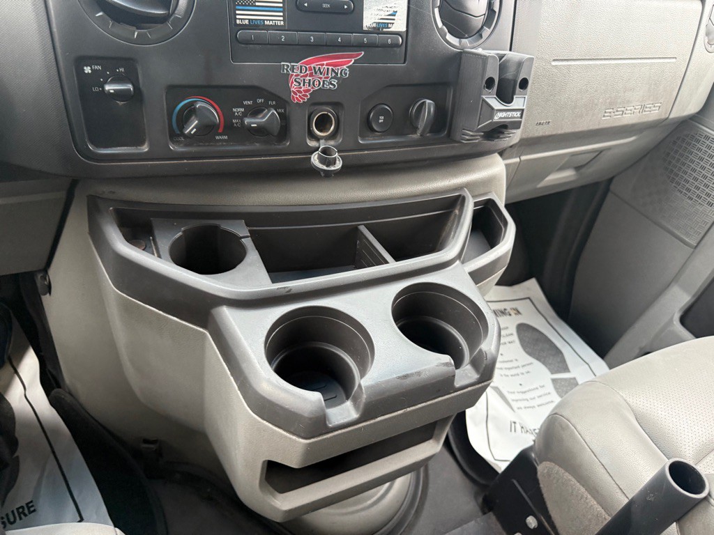 2013 Ford Econoline Image 17