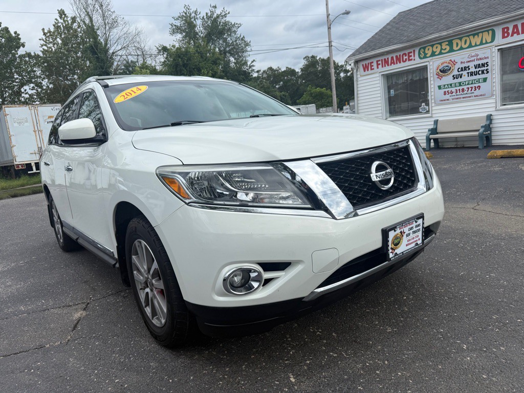 2014 Nissan Pathfinder Image 4