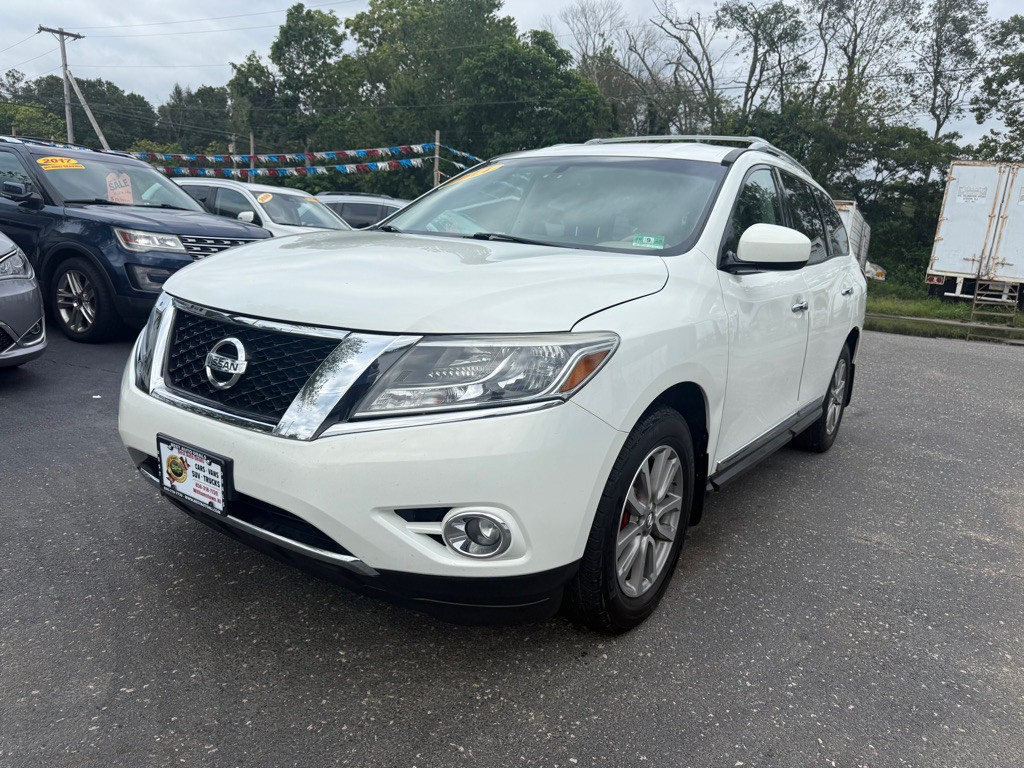 2014 Nissan Pathfinder Image 5