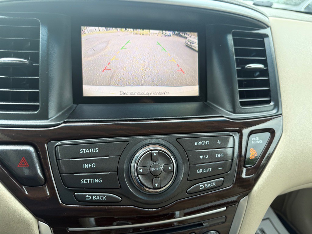 2014 Nissan Pathfinder Image 41