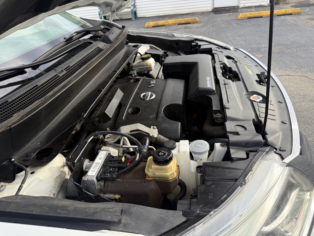 2014 Nissan Pathfinder Image 56