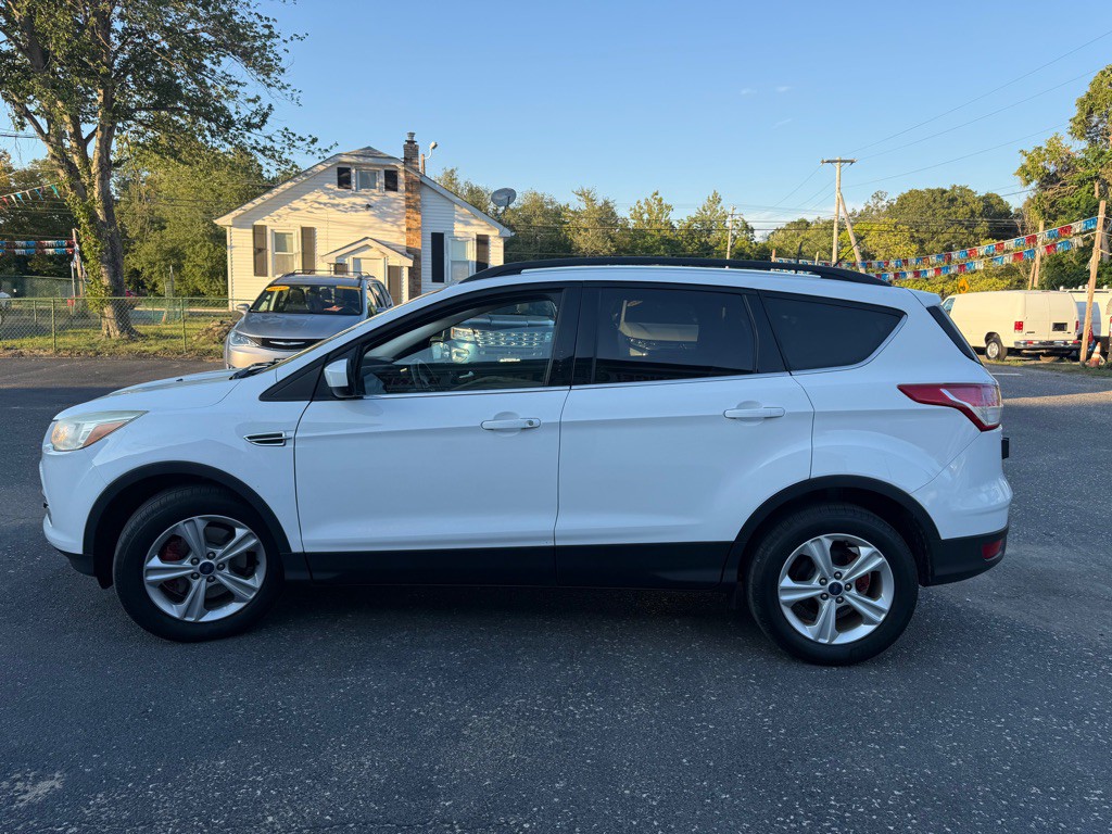 2016 Ford Escape Image 9