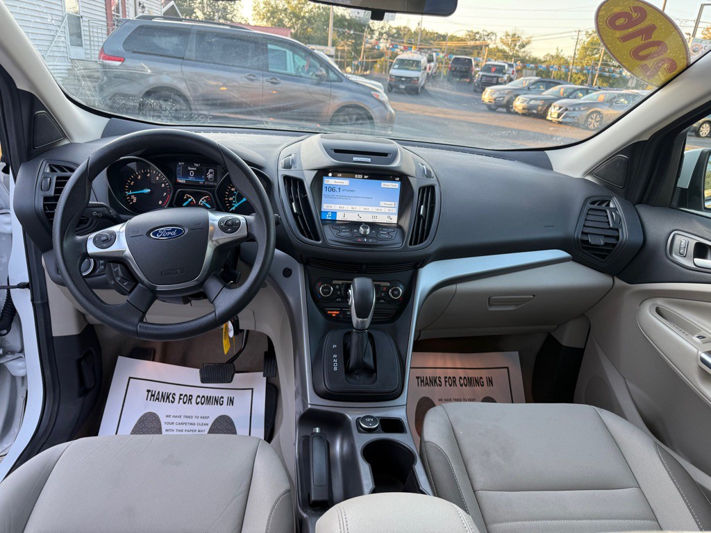 2016 Ford Escape Image 13