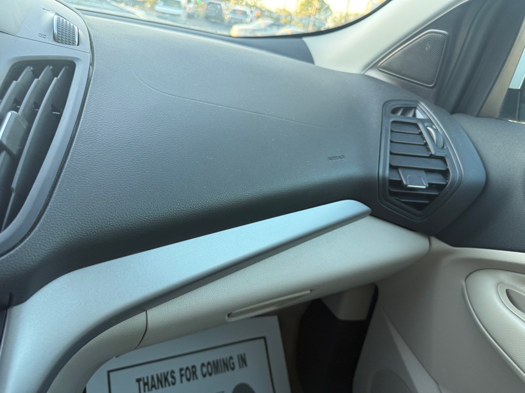 2016 Ford Escape Image 34