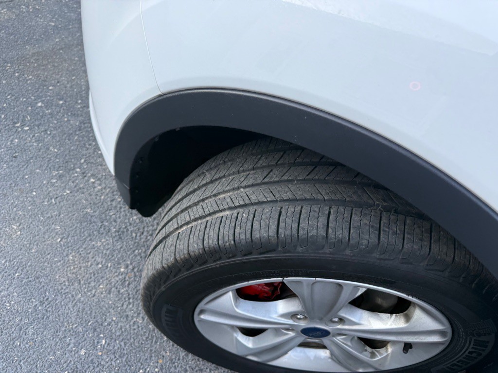 2016 Ford Escape Image 36