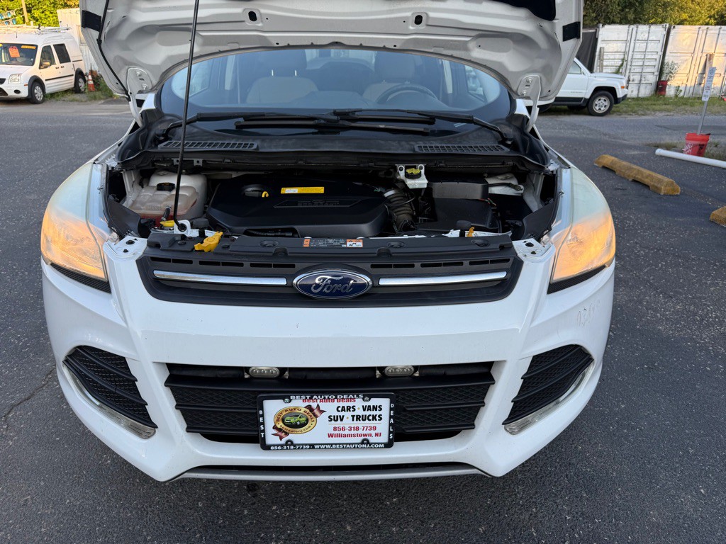 2016 Ford Escape Image 39