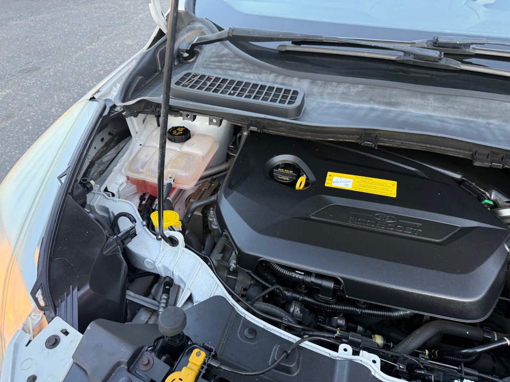 2016 Ford Escape Image 42
