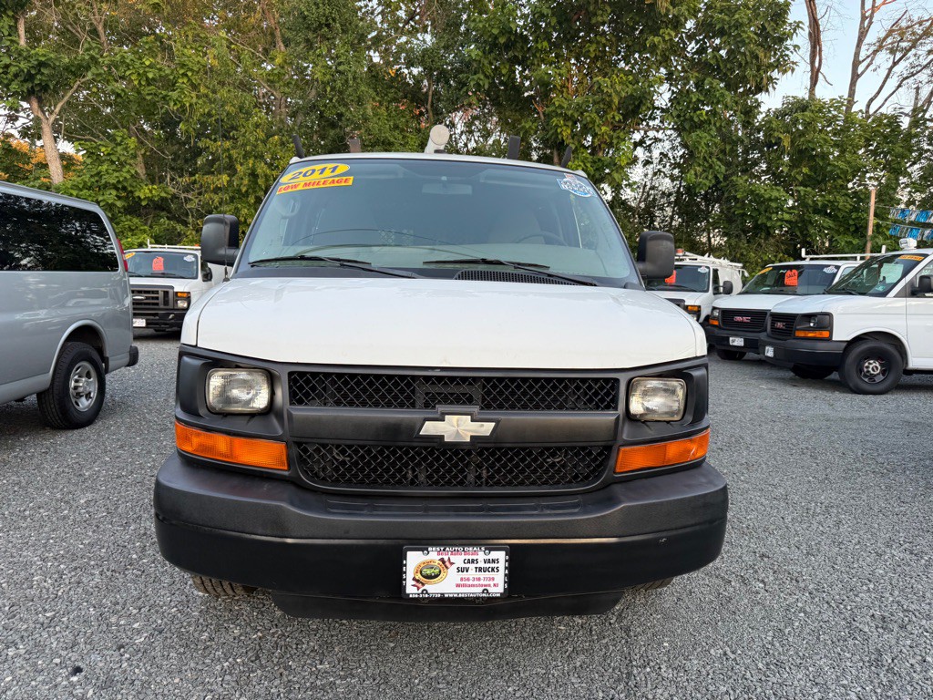 2011 Chevrolet Express Image 6