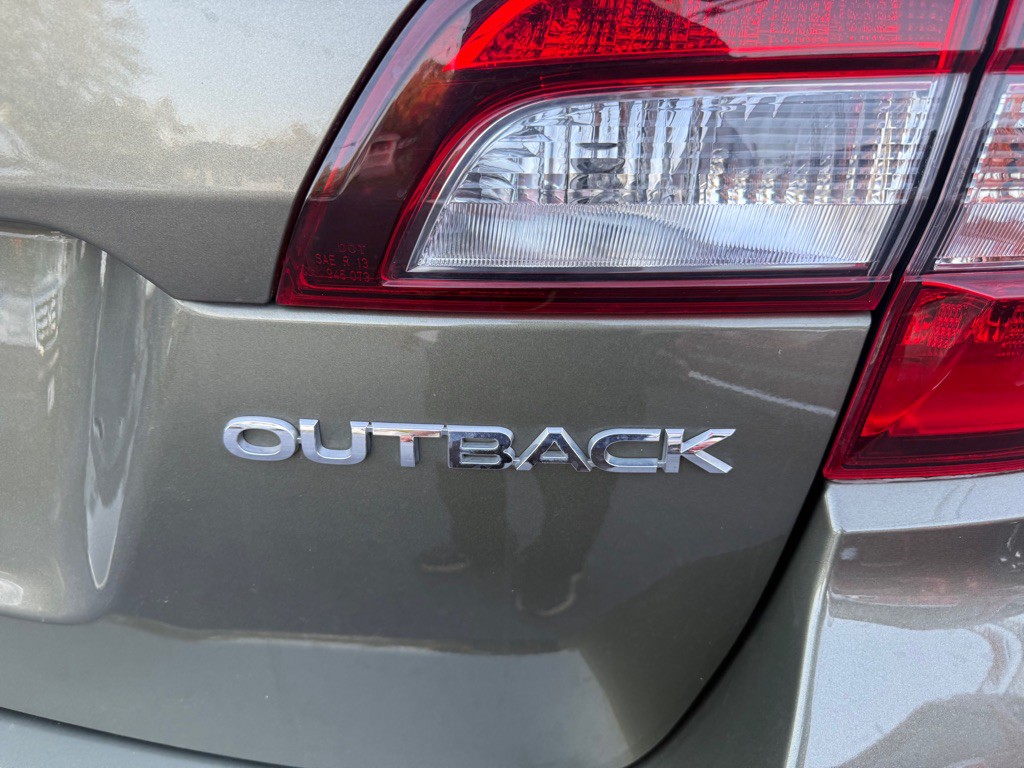 2018 Subaru Outback Image 29