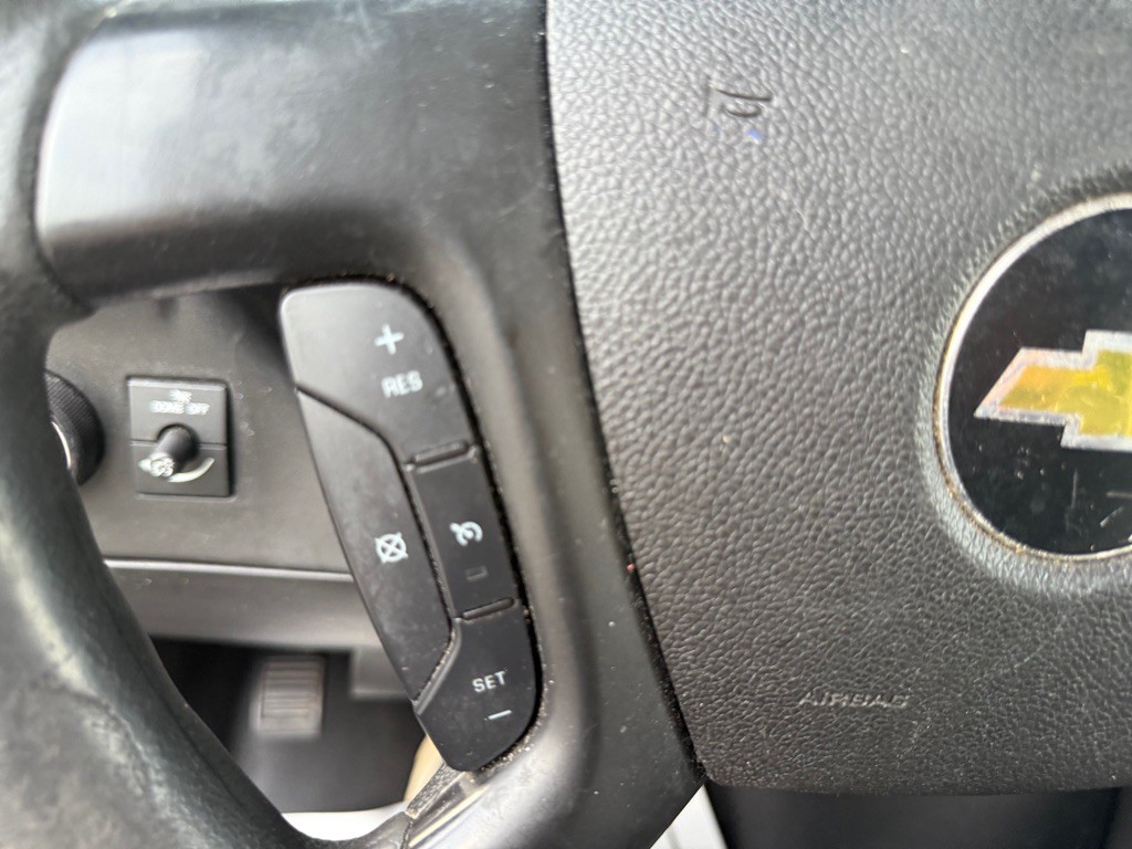 2015 Chevrolet Express Image 20