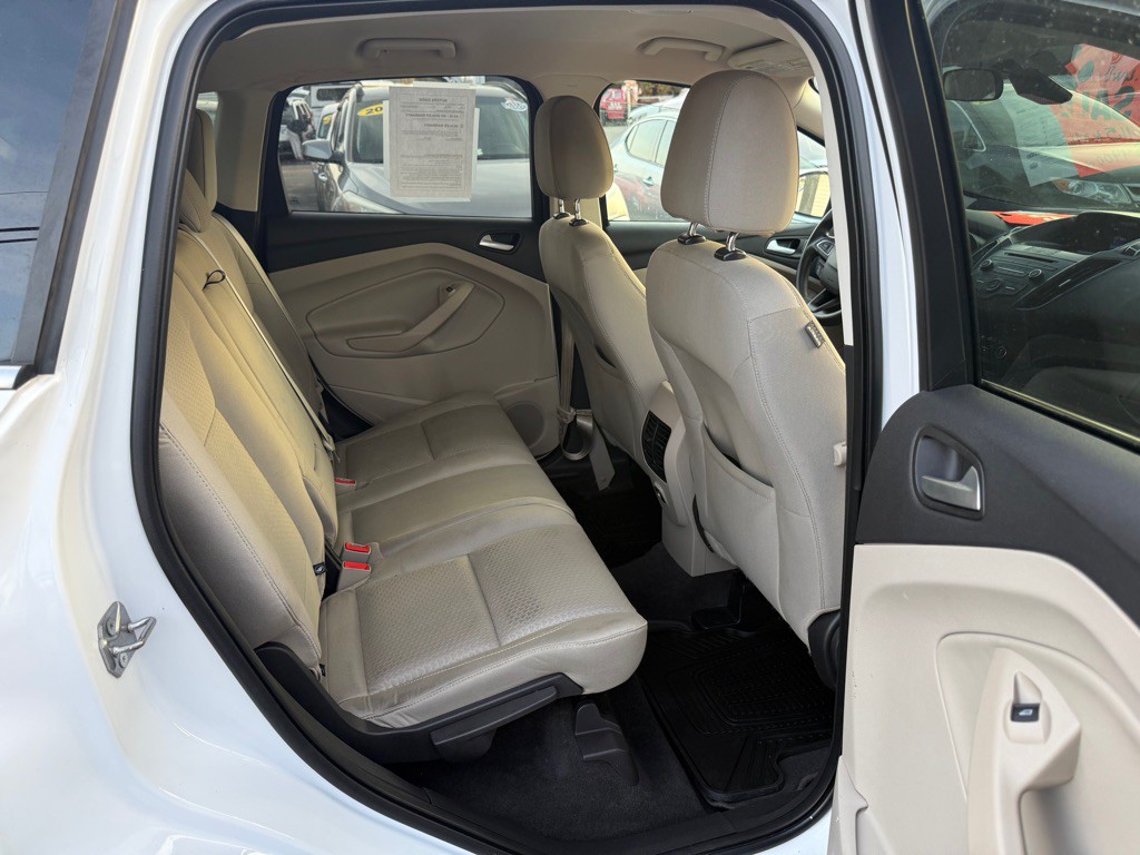 2017 Ford Escape Image 14