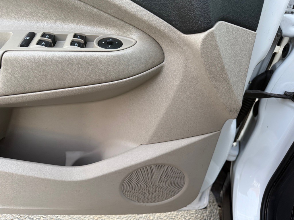 2017 Ford Escape Image 31