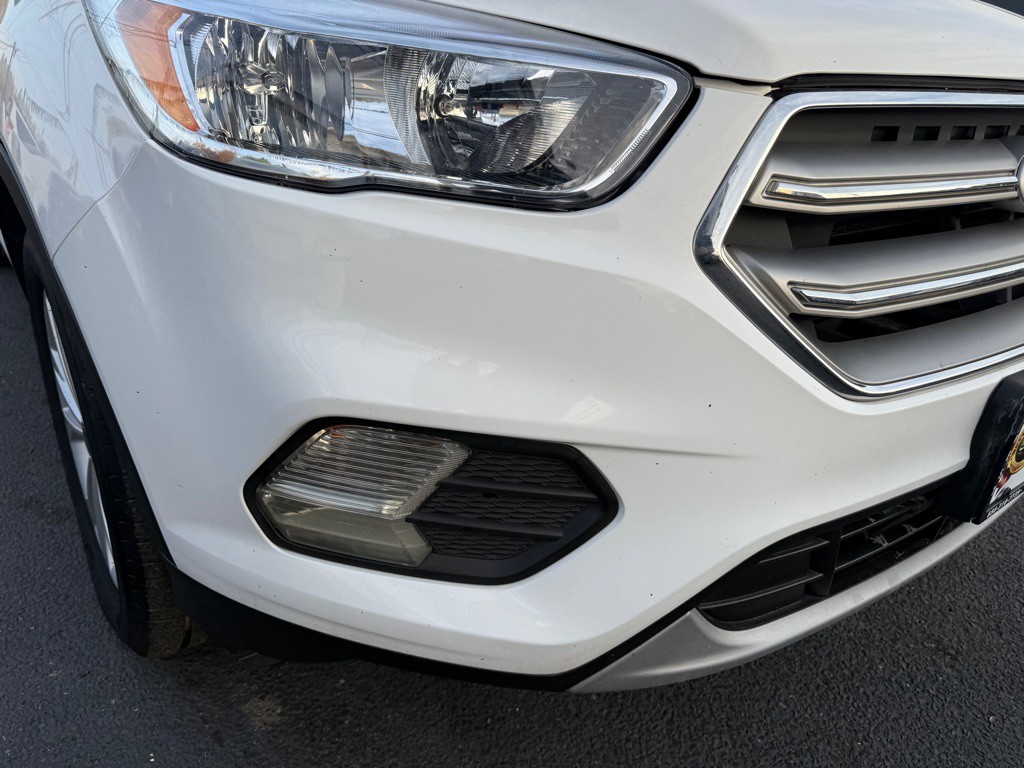 2017 Ford Escape Image 36