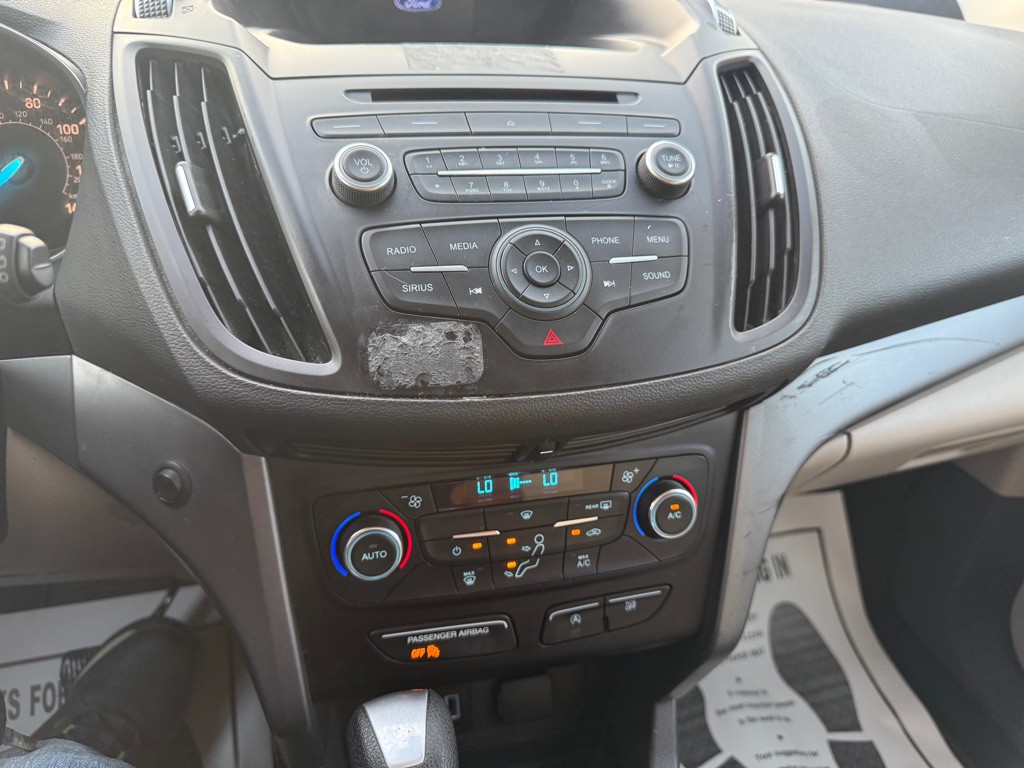 2017 Ford Escape Image 41