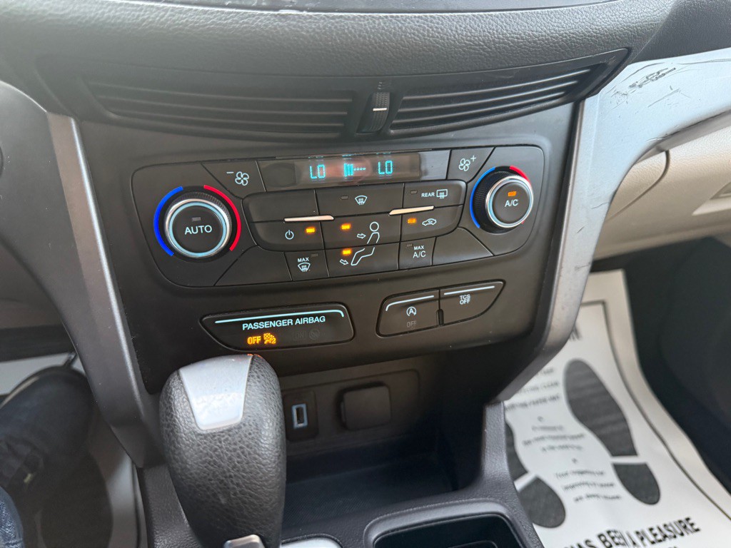 2017 Ford Escape Image 42