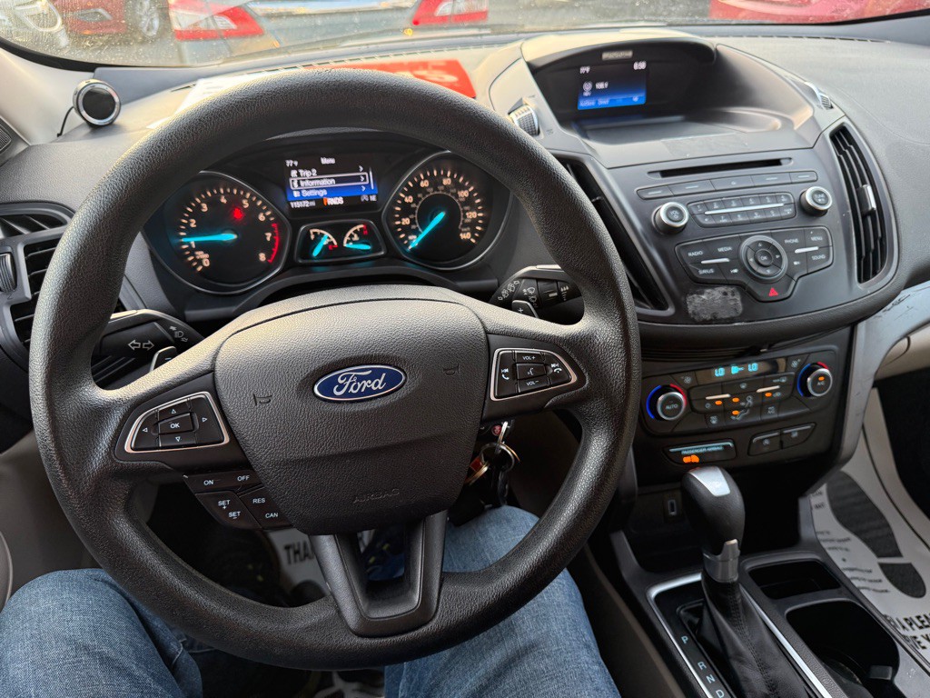 2017 Ford Escape Image 43