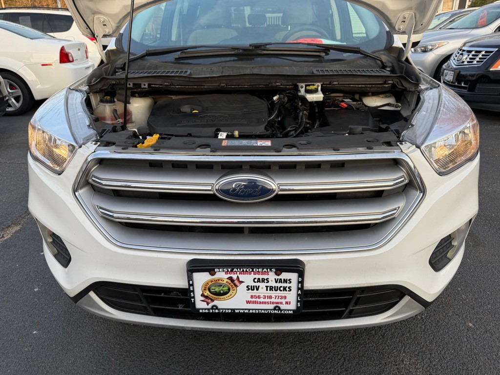 2017 Ford Escape Image 45